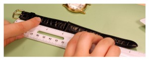 Change a Leather Watch Band_step7